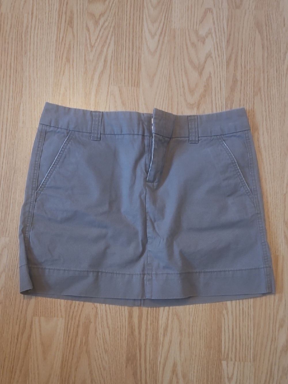 Gap Favorite Chino Skirt